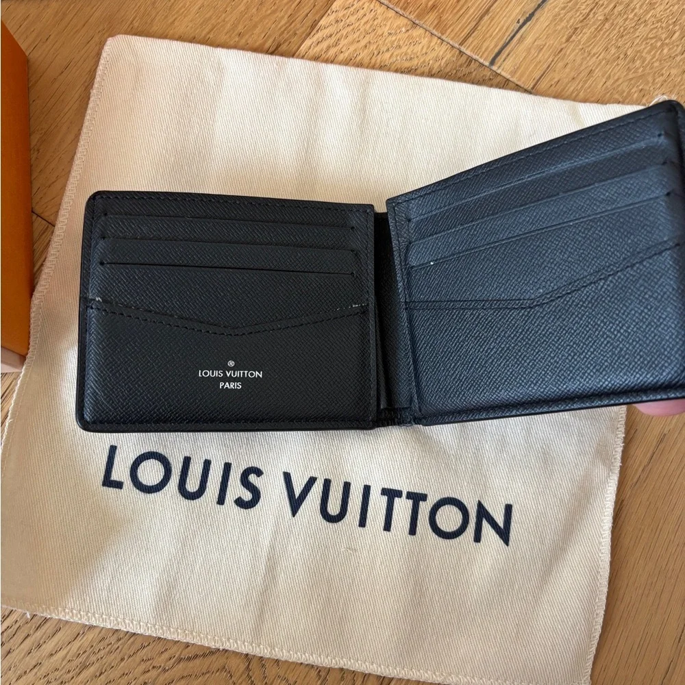 Louis Vuitton black slender monogram wallet in eclipse - Picture 4 of 7